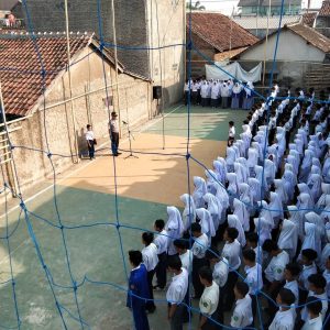 SMK COKROAMINOTO Upaca dengan KAPOLSEK CIPARAY